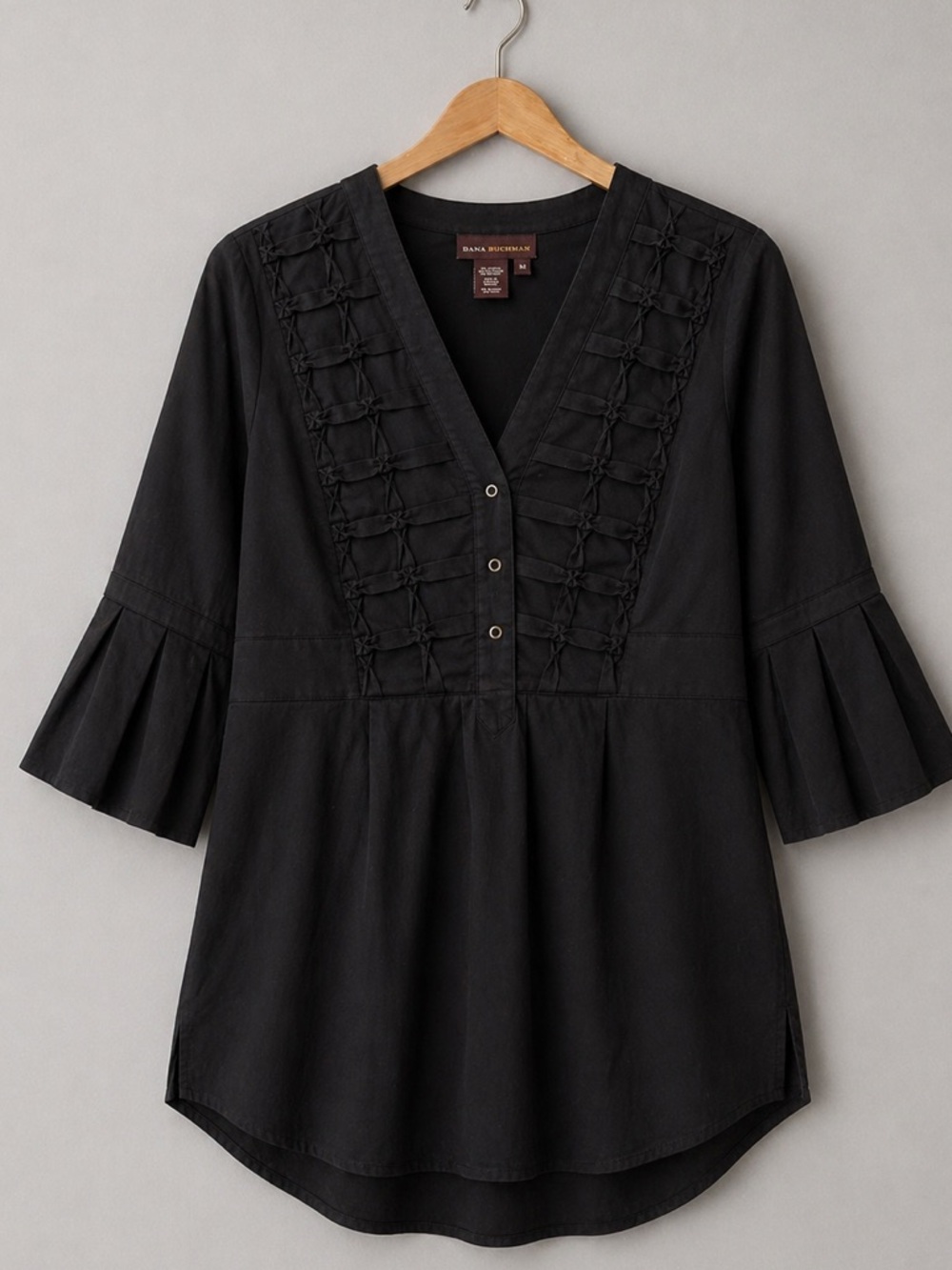 Dana Buchman Black Tunic Top Womens Bell Sleeve Pleated V Neck Blouse Size M